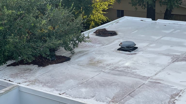 maintenace services in a commercial flat roof