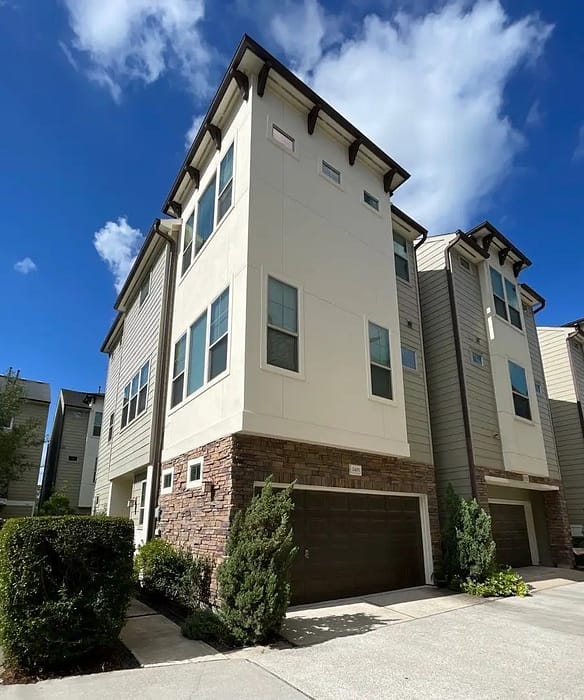 3-story-building-roof-repair
